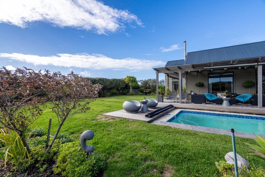 To Let 3 Bedroom Property for Rent in Lake Michelle Western Cape